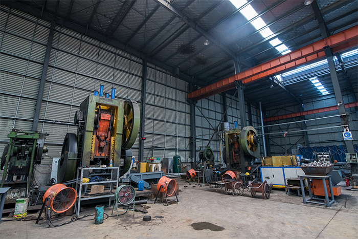 襄阳网架配件-锥头加工车间